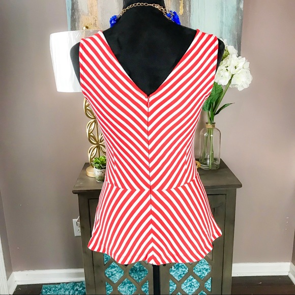 BANANA REPUBLIC Chevron Striped Peplum Top - Picture 4 of 5